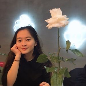 Meet your Posher, Annie